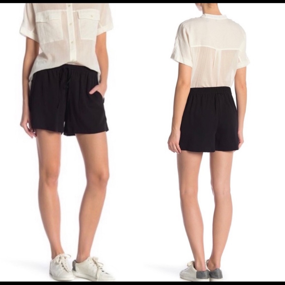 Theory kinzie crepe high waisted shorts NWT